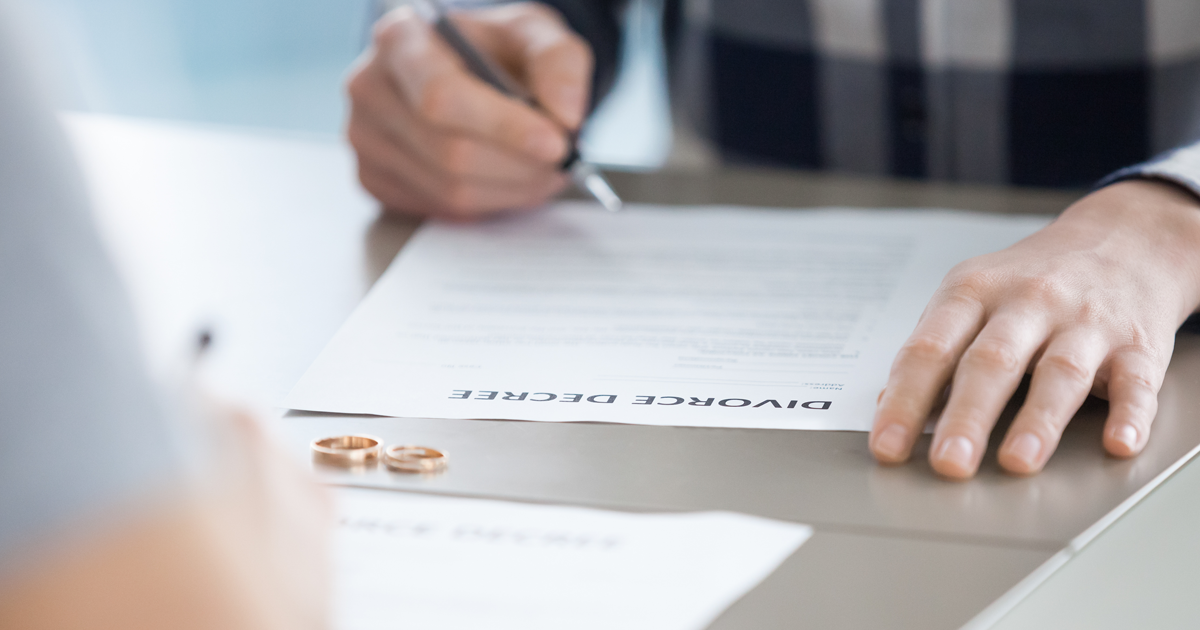 telling spouse about divorce in Singapore